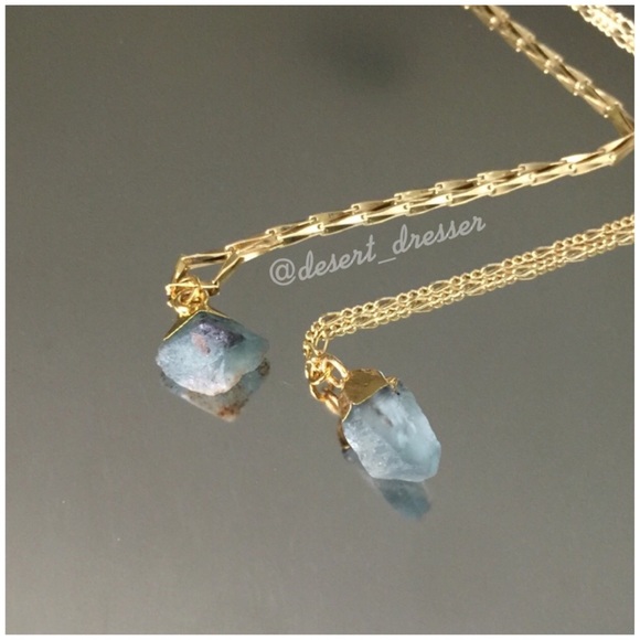 ➖𝐿𝑎𝑠𝑡 𝐶ℎ𝑎𝑛𝑐𝑒➖Raw Fluorite 14k Necklace - Picture 5 of 5